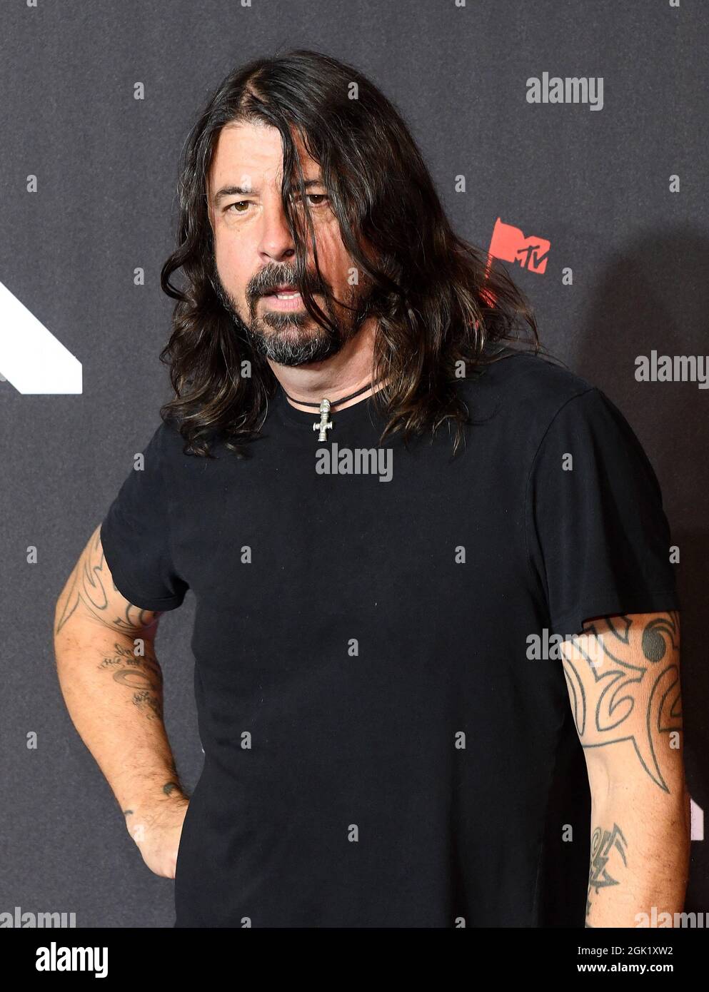 Dave Grohl von den Foo Fighters nimmt am 12. September 2021 im New Yorker Stadtteil Brooklyn an den MTV Video Music Awards 2021 im Barclays Center Teil. Foto: Jeremy Smith/imageSPACE /MediaPunch Stockfoto
