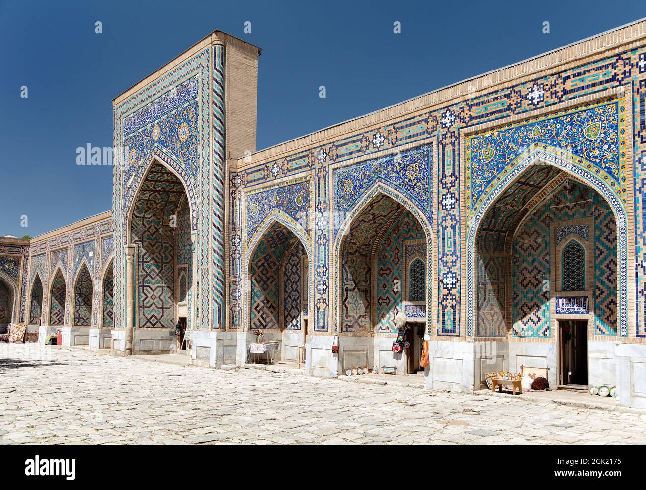 Ansicht von Tilla-Kari medressa - Registan - Samarkand - Usbekistan Stockfoto