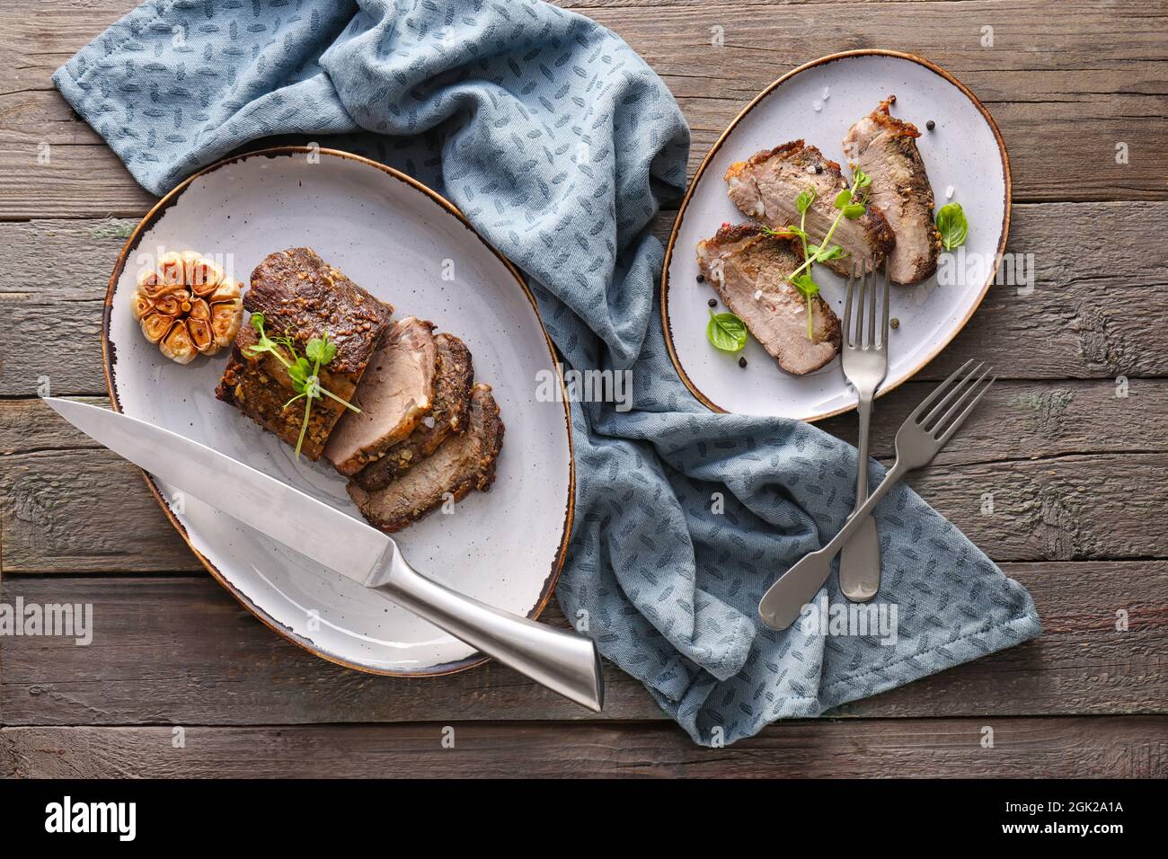 Brust flach -Fotos und -Bildmaterial in hoher Auflösung – Alamy