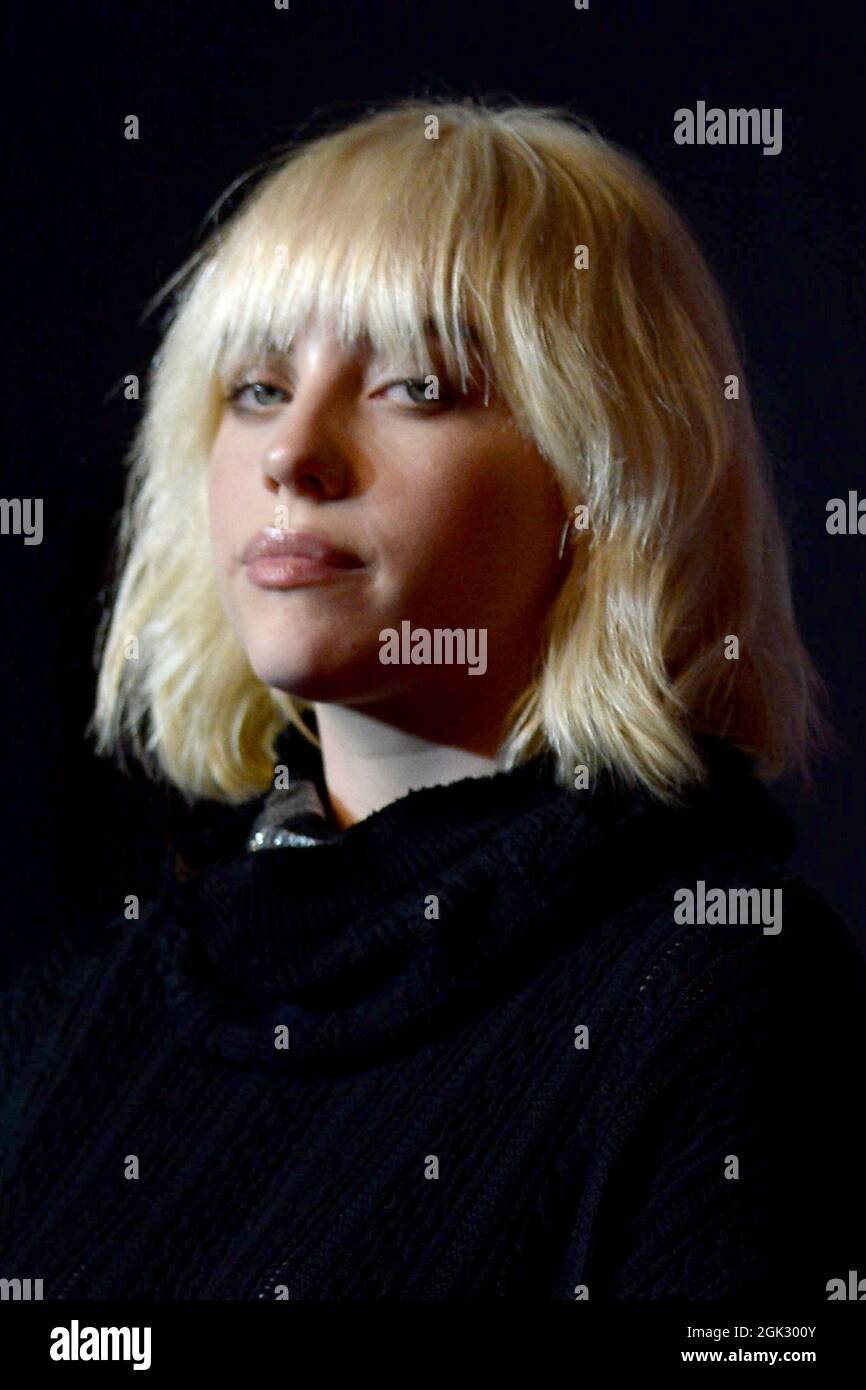 Brooklyn, NY, USA. September 2021. Billie Eilish bei der Ankunft für die MTV Video Music Awards (VMAs) 2021, Barclays Center, Brooklyn, NY, 12. September 2021. Foto: Kristin Callahan/Everett Collection Kredit: Everett Collection Inc/Alamy Live News Stockfoto
