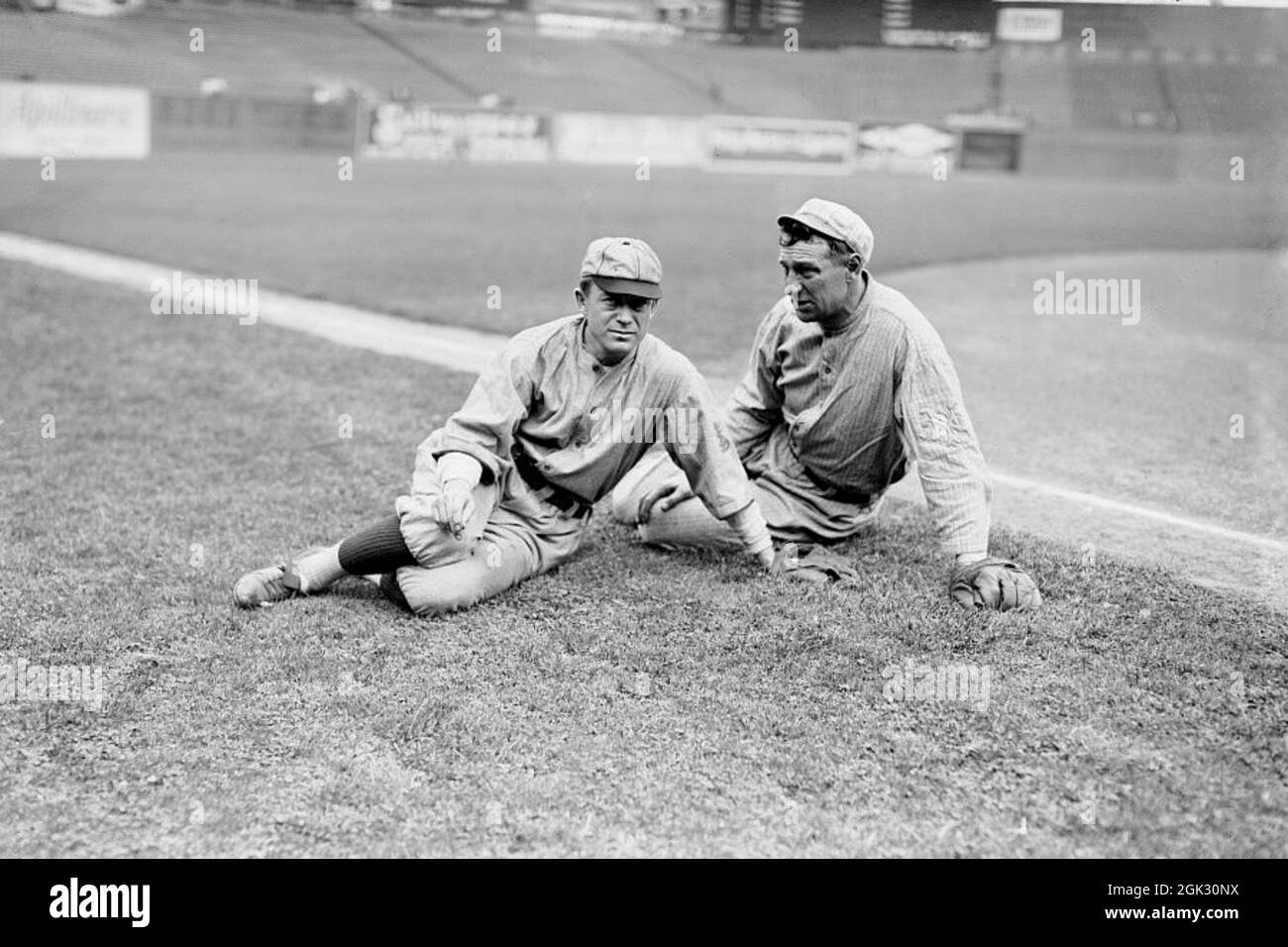 Miller Huggins, St. Louis Cardinals und Art Devlin, New York Giants, 1910. Stockfoto