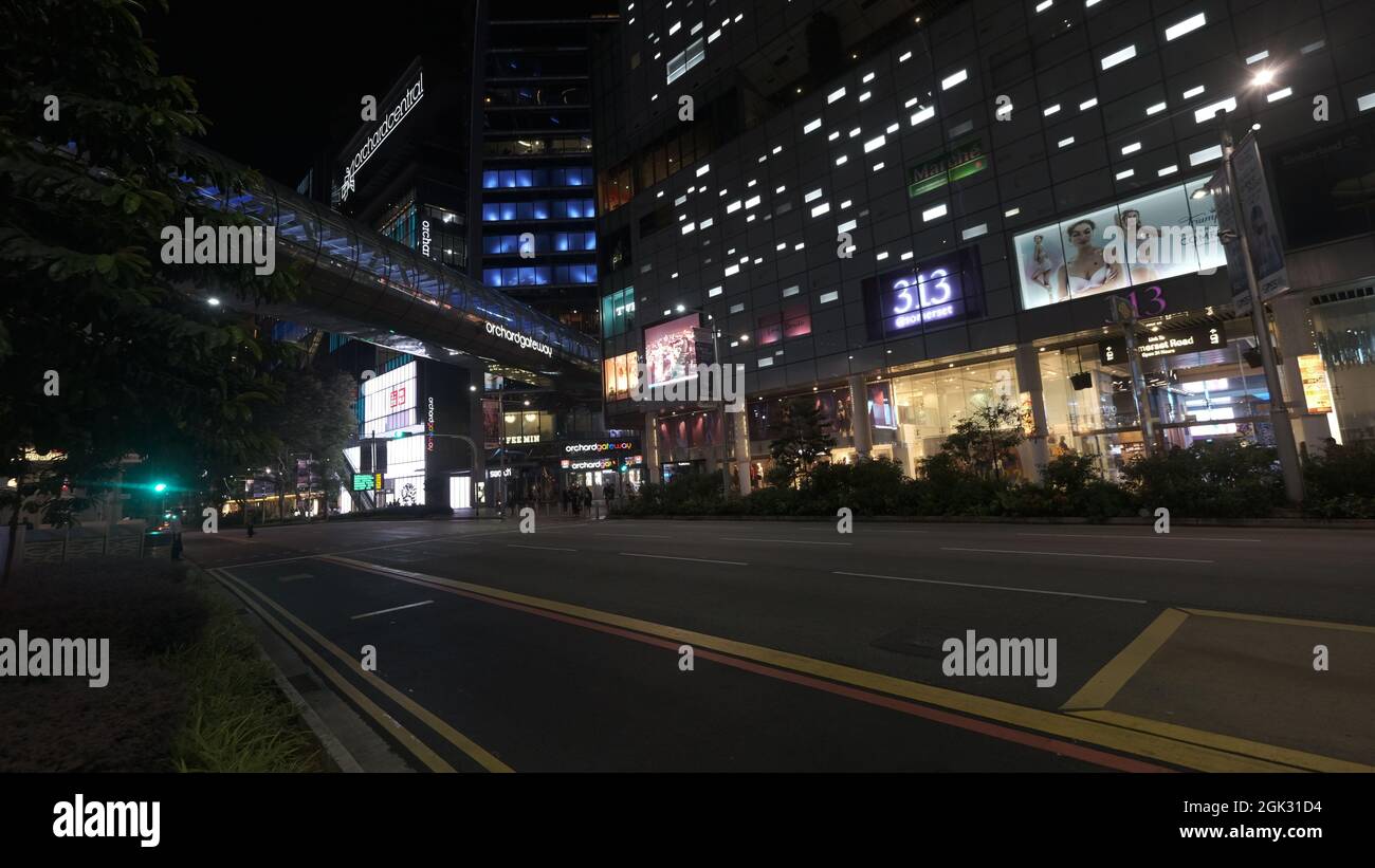 Orchard Road Singapur bei Nacht Stockfoto