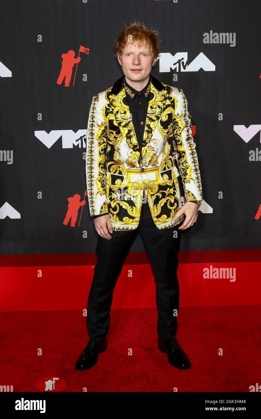 New York, USA. September 2021. Ed Sheeran nimmt am 12. September 2021 an den MTV Video Music Awards 2021, VMAs, im Barclays Center in Brooklyn, New York, USA, Teil. Kredit: dpa/Alamy Live Nachrichten Stockfoto