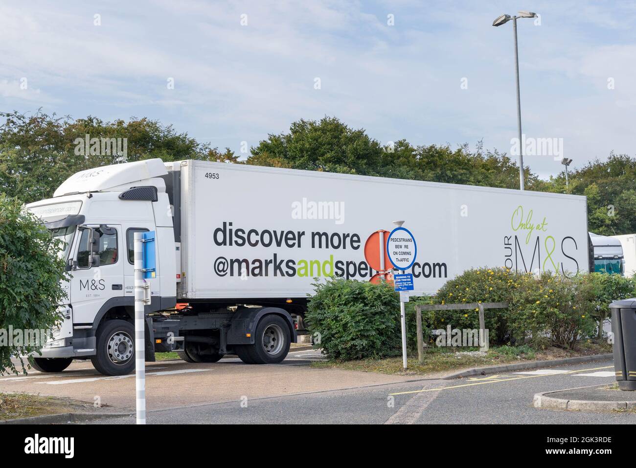 M&S LKW liefert Waren Stockfoto