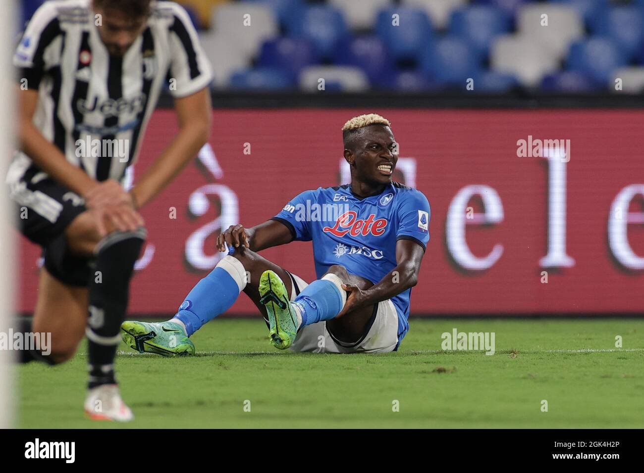 Napoli, Italien. September 2021. Victor Osimhen vom SSC Napoli reagiert während des Fußballspiels der Serie A 2021/2022 zwischen dem SSC Napoli und dem FC Juventus im Stadion Diego Armando Maradona in Napoli (Italien) am 11. September 2021. Foto Cesare Purini/Insidefoto Kredit: Insidefoto srl/Alamy Live News Stockfoto