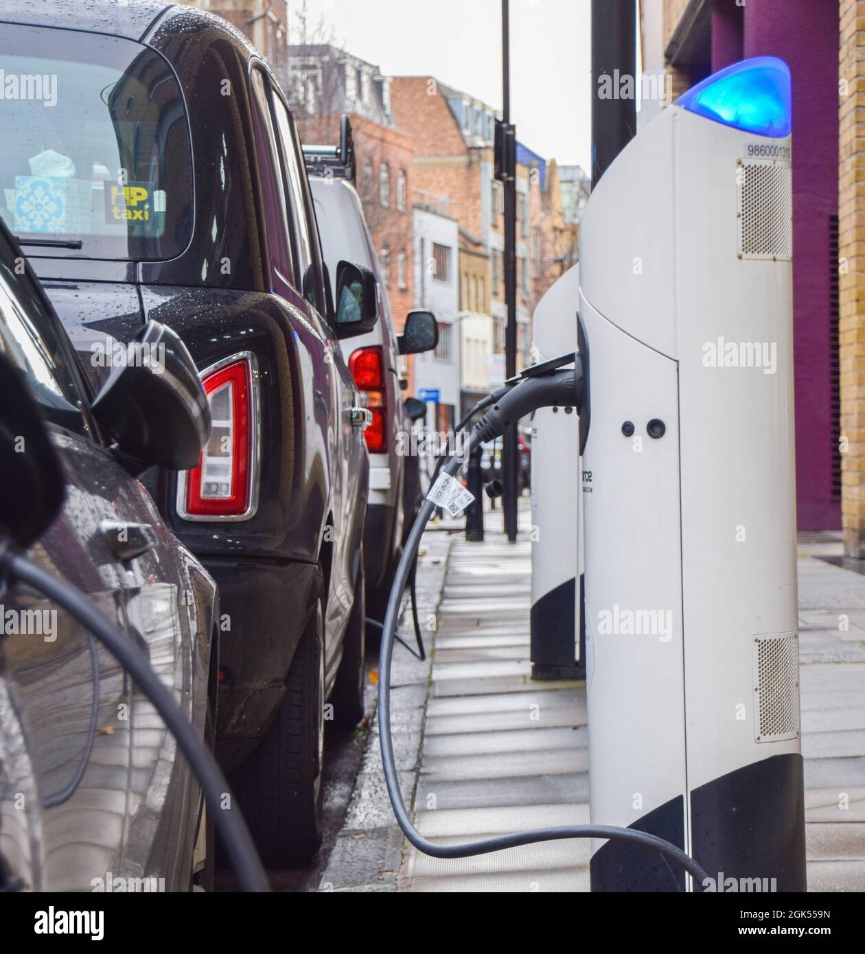 London, Großbritannien. Dezember 2020. Ladestation für Elektrofahrzeuge im Zentrum von London. Quelle: Vuk Valcic / Alamy Stockfoto