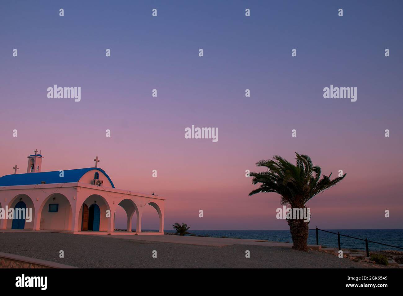 Thekla-Kapelle bei Sonnenuntergang in Ayia Napa, Zypern Stockfoto