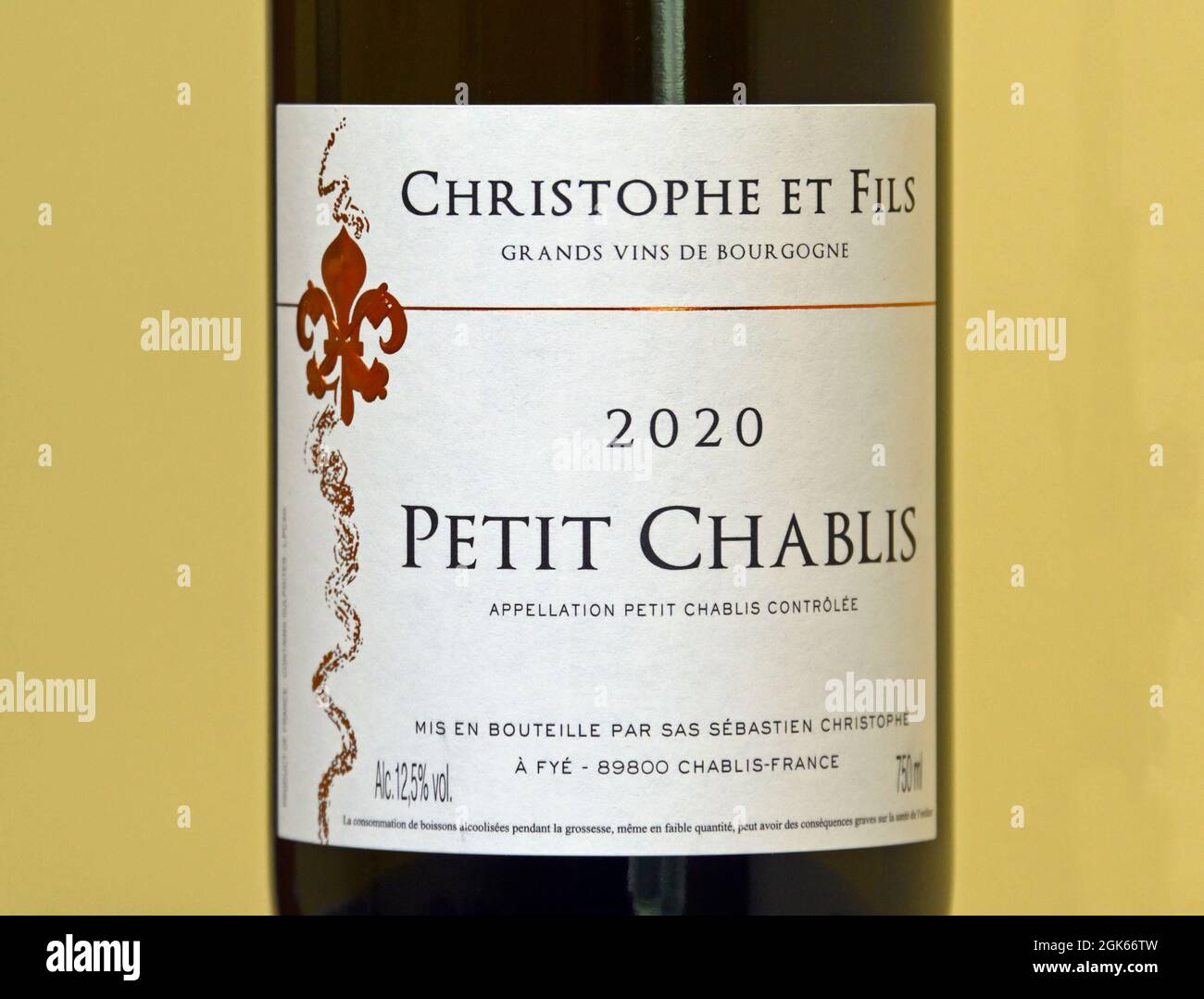 Weinetikett. Christophe et Fils. Grands Vins de Bourgogne. 2020. Petit Chablis. Frankreich. Stockfoto