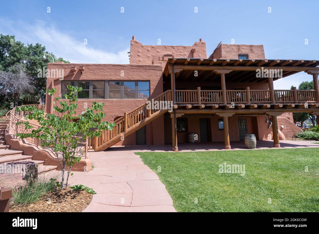 Morrison, Colorado - 30. Juli 2021: Souvenirladen und Museum der Red Rocks Trading Post Stockfoto