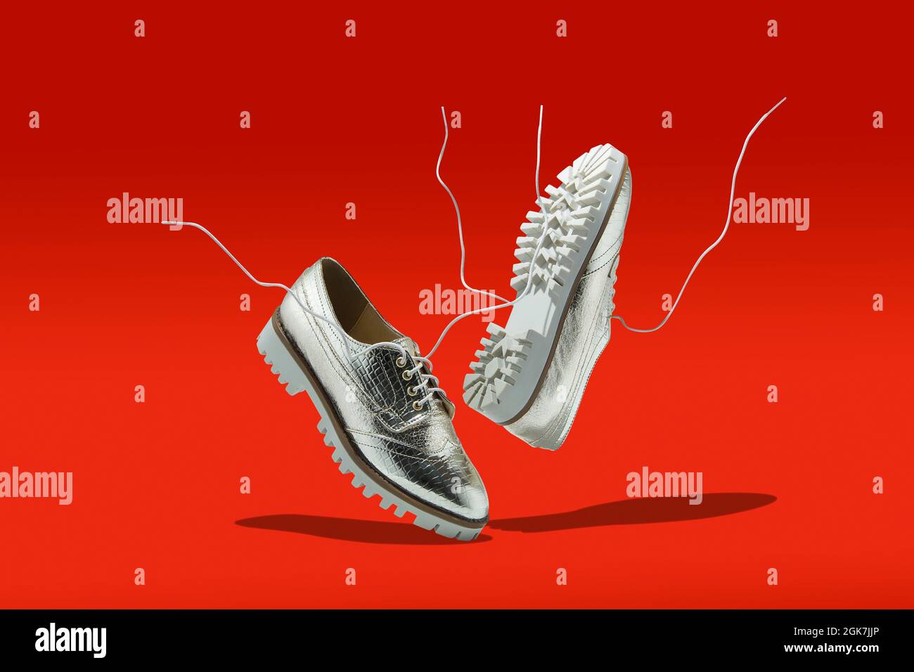 Productshot Schuhe, lebendige Farbe Hintergrund, Stockfoto