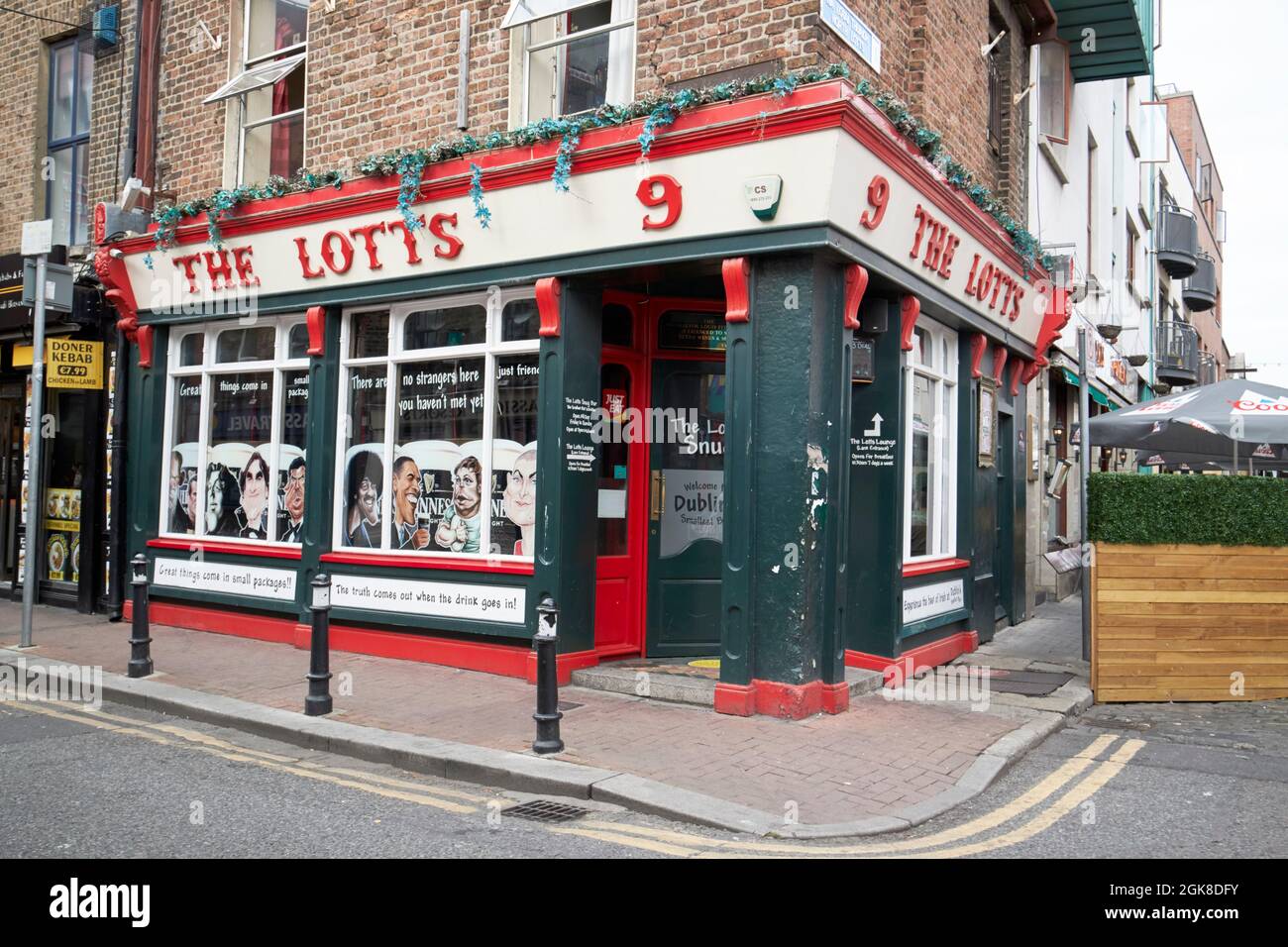 Die Lotts Cafe Snug Bar Temple Bar kleinste Bar in dublin, republik irland Stockfoto