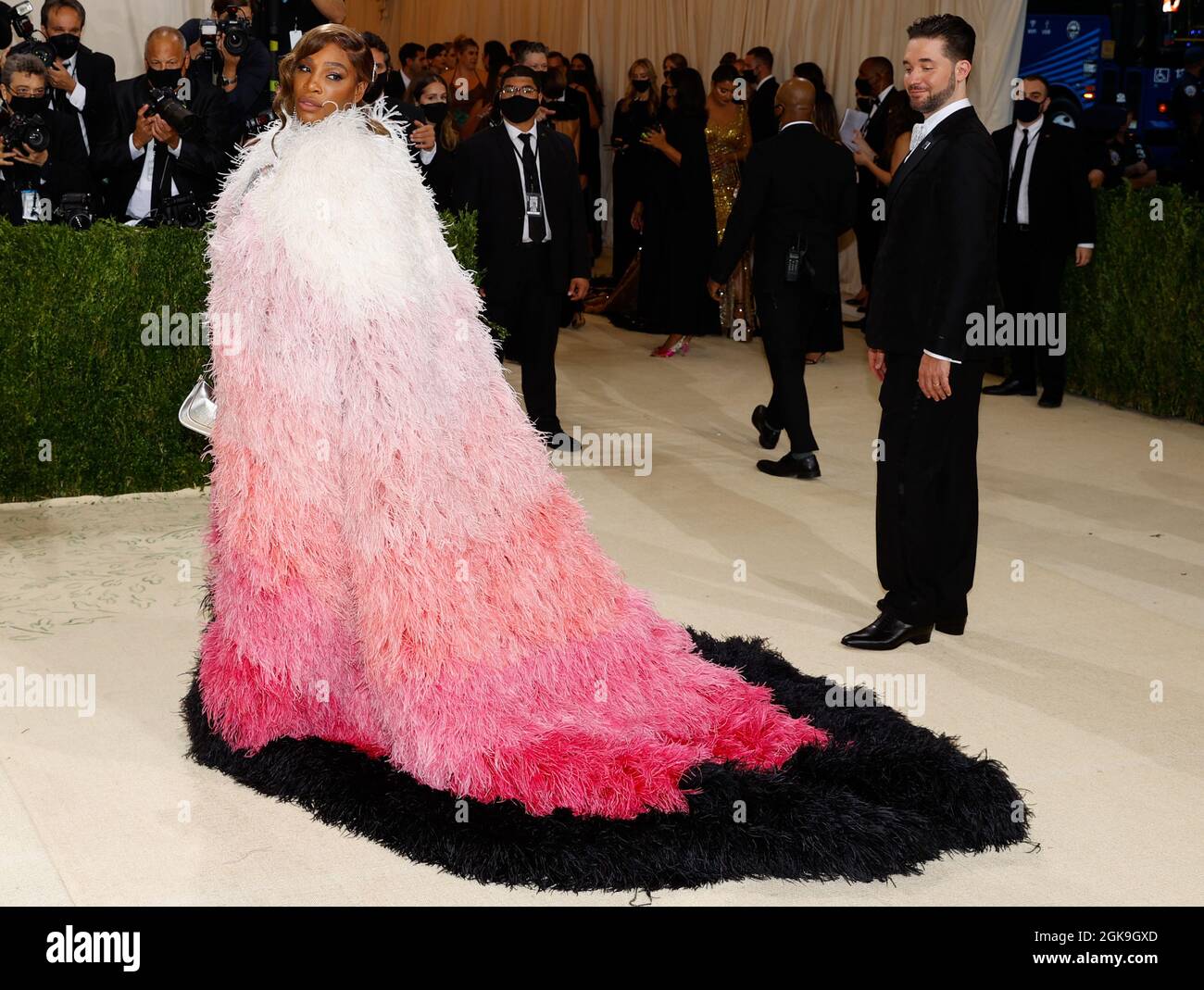 Alexis ohanian serena williams ehemann -Fotos und -Bildmaterial in ...