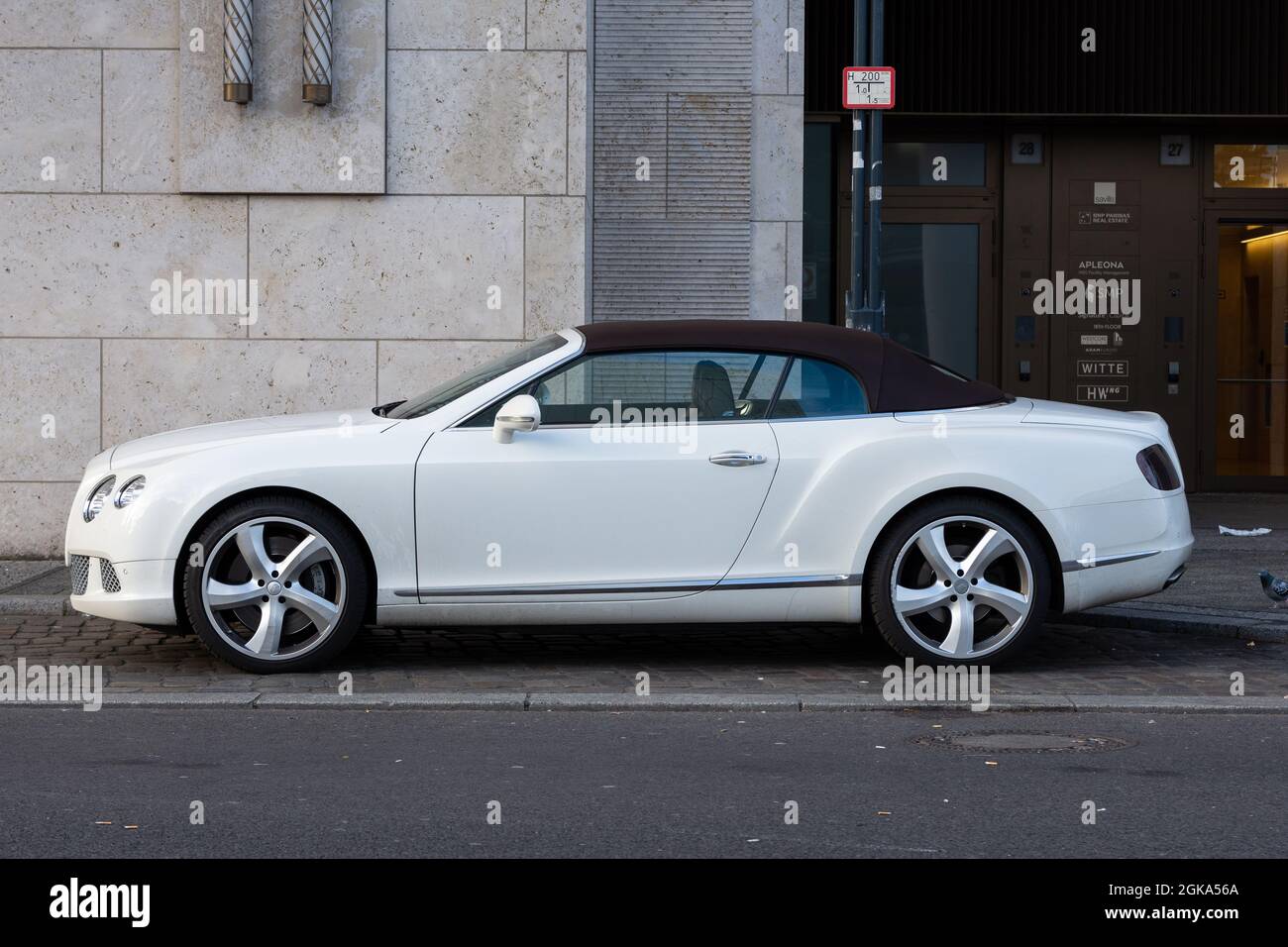 Bentley von der Seite Stockfoto