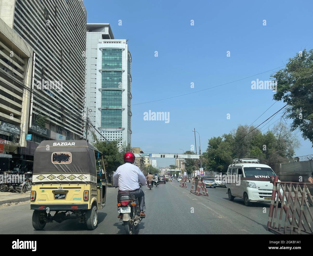 Shaheen-Komplex vor dem obersten Gericht. Financial Street Karachi Stockfoto