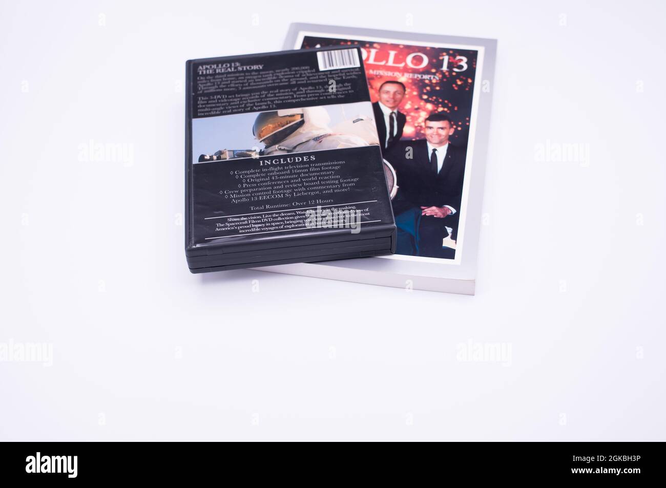 Apollo 13 abgetriebene Mondmission Dokumentarfilm DVD-Medien und Buch auf weißem Hintergrund Stockfoto