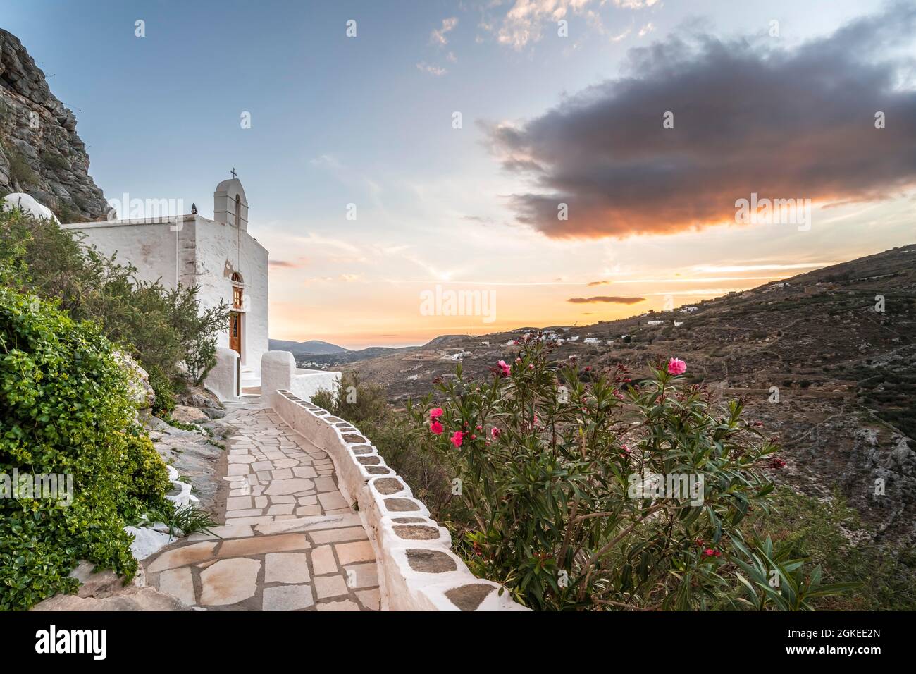 Griechisch-orthodoxe Kapelle bei Sonnenuntergang, Ano Syros, Syros, Kykladen, Griechenland Stockfoto
