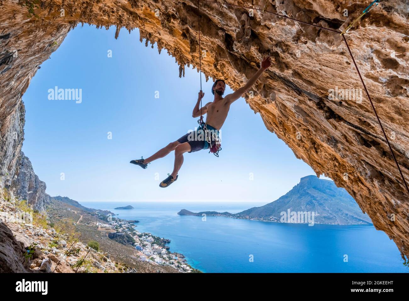 Grande Grotta, Armeos Sektor, Bleiklettern, Sportklettern, Kalymnos, Dodekanes, Griechenland Stockfoto