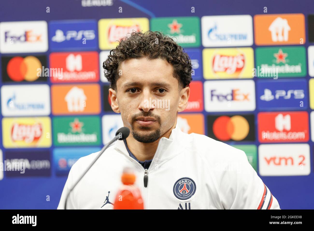 Marquinhos von PSG, aufgenommen während einer Pressekonferenz des französischen Clubs PSG Paris Saint-Germain, Dienstag, 14. September 2021, in Brügge, in Vorbereitung auf die To Stockfoto