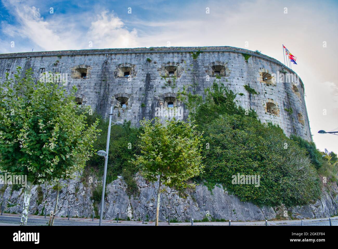Majestic fort of San Martn of the XVII century in the town of Santona, Spain Stockfoto