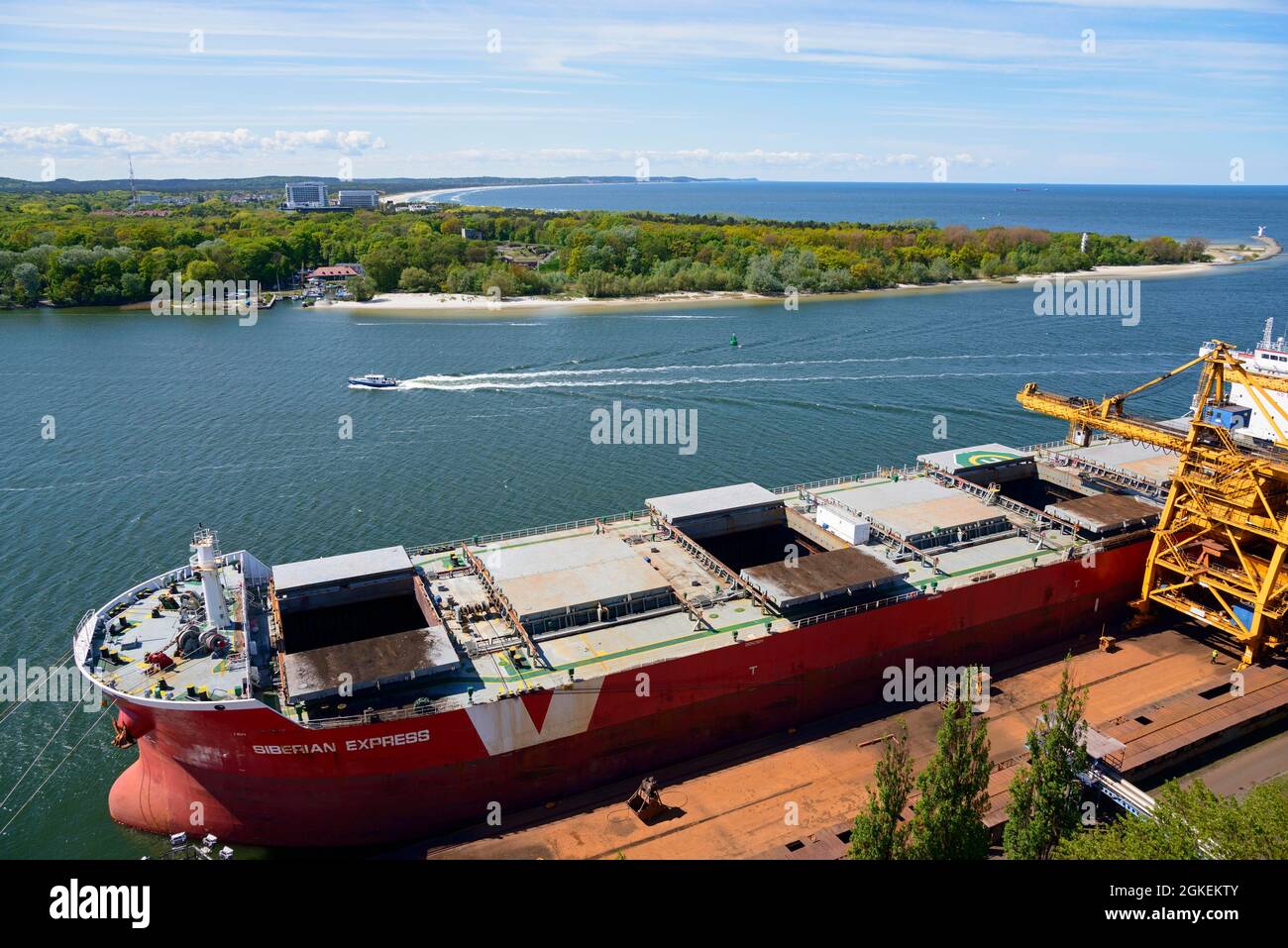 Fluss Swina, Blick von Latarnia Morska, Leuchtturm, Swinoujscie, Wollin Island, Vorpommern, Polen Stockfoto