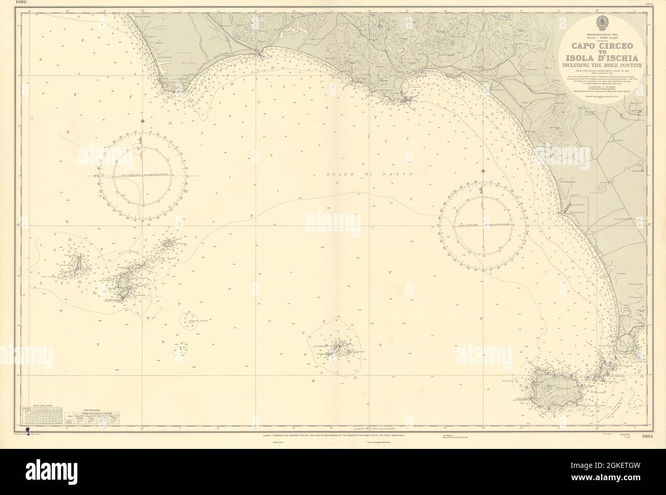Golfo di Gaeta Capo Circeo Ischia Isole Ponziane ADMIRALTY Chart 1944 (1955) map Stockfoto