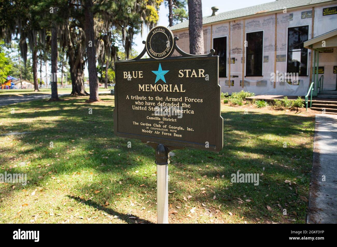 Heritage Hall ist das zweitälteste Gebäude auf der Basis und qualifiziert sich als blaues Stern-Denkmal Wahrzeichen auf der Moody Air Force Base, Georgia, 5. April 2021. Sobald die Renovierungsarbeiten abgeschlossen sind, wird es Besuchern einen Einblick in die Vergangenheit von Moody geben. Stockfoto