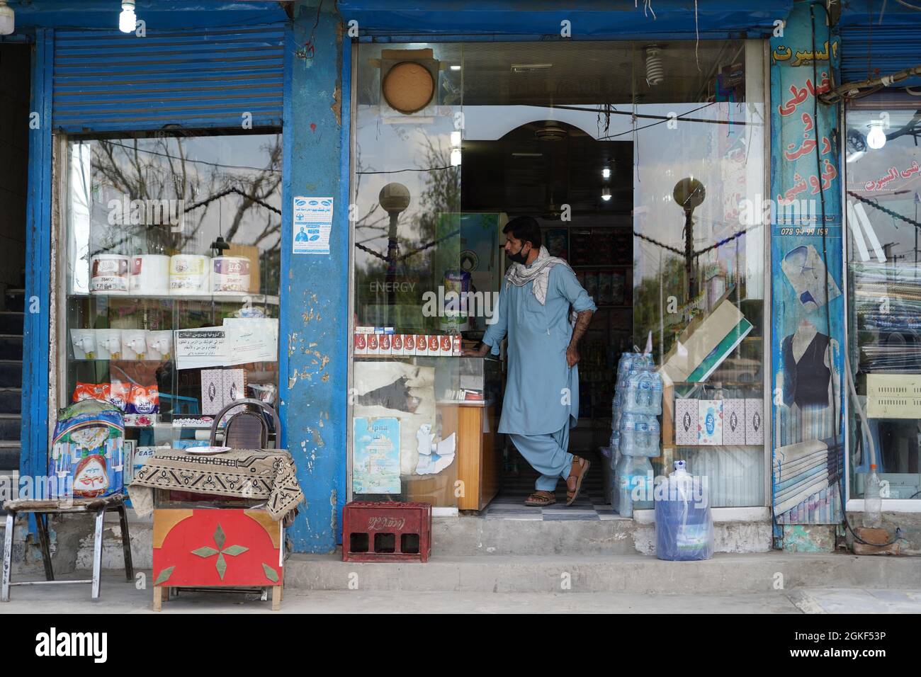 Dieses Foto wurde aufgenommen, nachdem die Taliban in Afghanistan, der Stadt Jalalabad, kontrolliert wurden. Stockfoto