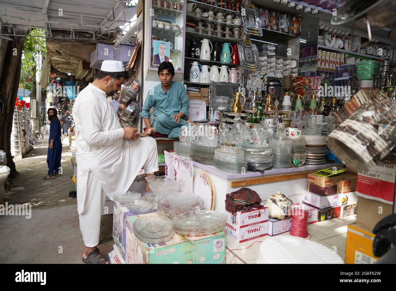 Dieses Foto wurde aufgenommen, nachdem die Taliban in Afghanistan, der Stadt Jalalabad, kontrolliert wurden. Stockfoto