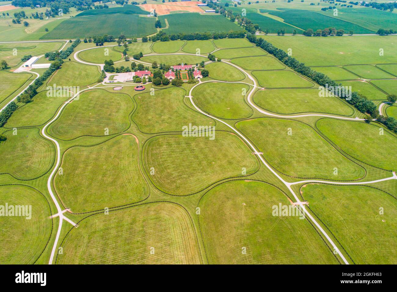 Lane's End Farm ist eine 1979 gegründete Vollblut-Pferdezuchtfarm in Versailles, Kentucky. Das ursprüngliche Land war Teil der Bosque Bonita Farm Stockfoto