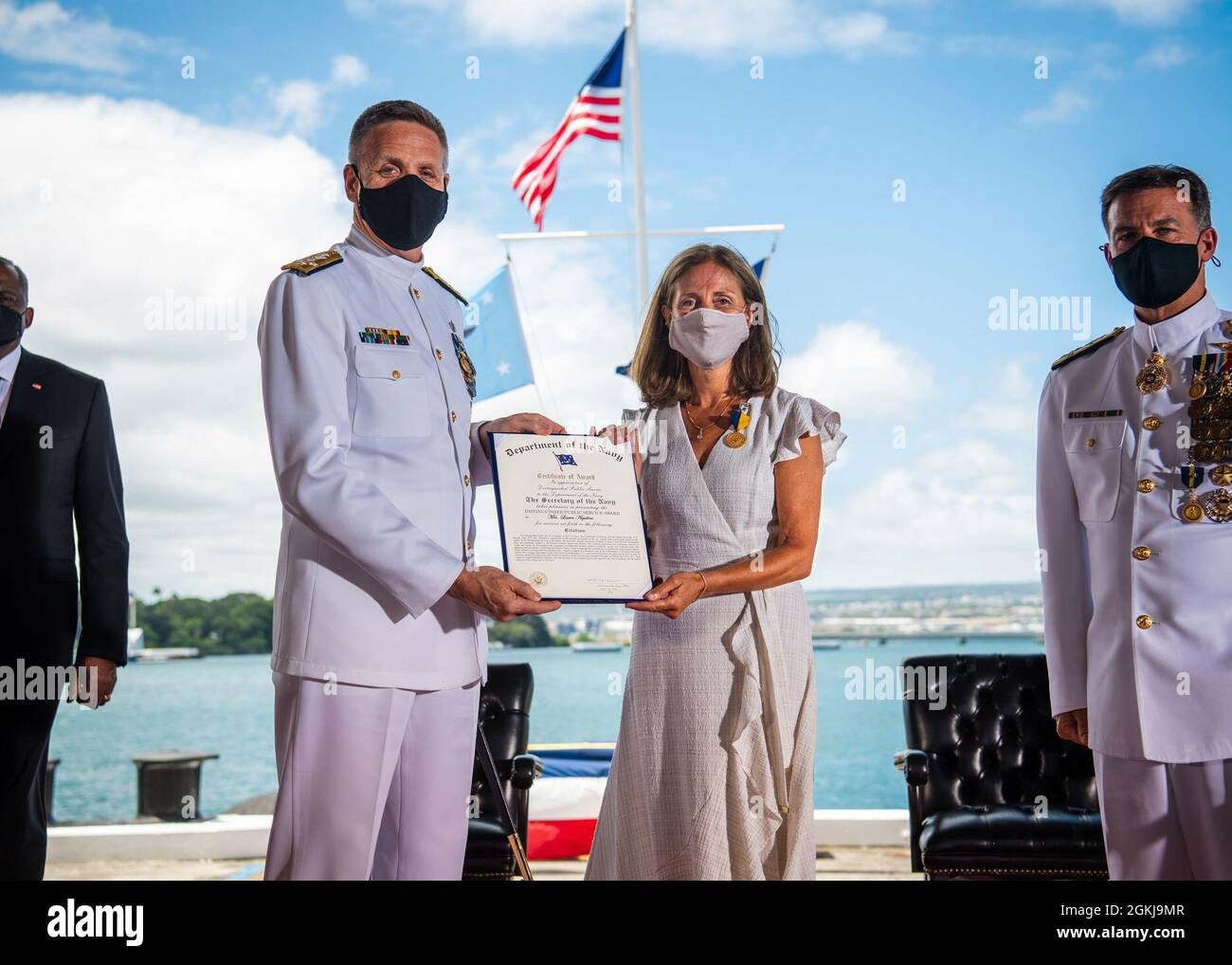 210430-N-XC372-1248 JOINT BASE PEARL HARBOR-HICKAM (30. APRIL 2021) ADM. Philip Davidson, scheidender Kommandeur des US-Indo-Pacific Command Stockfoto