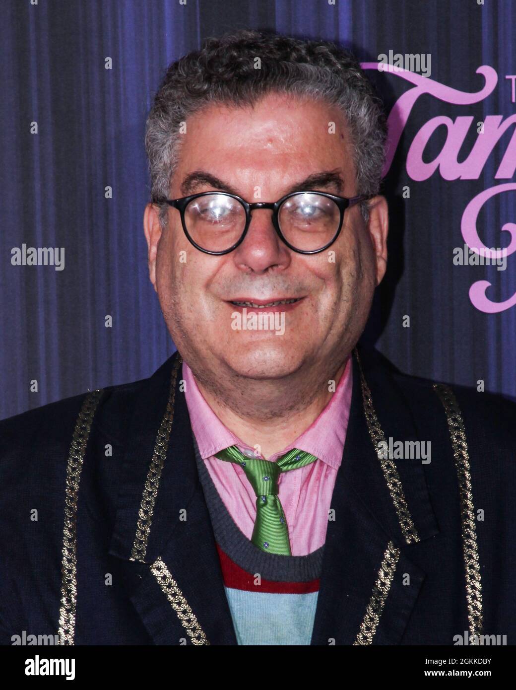 MANHATTAN, NEW YORK CITY, NEW YORK, USA - 14. SEPTEMBER: Der Journalist Michael Musto kommt zur New Yorker Premiere von Fox Searchlight Picters' 'The Eyes of Tammy Miye', die am 14. September 2021 im SVA Theatre in Manhattan, New York City, New York, USA, stattfand. (Foto von Kevin Lian/Image Press Agency) Stockfoto