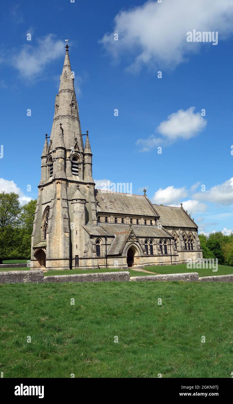 St Marys Church Studley Royal auf dem Gelände der Fountains Abbey in der Nähe von Ripon in North Yorkshire, England, Großbritannien. Stockfoto