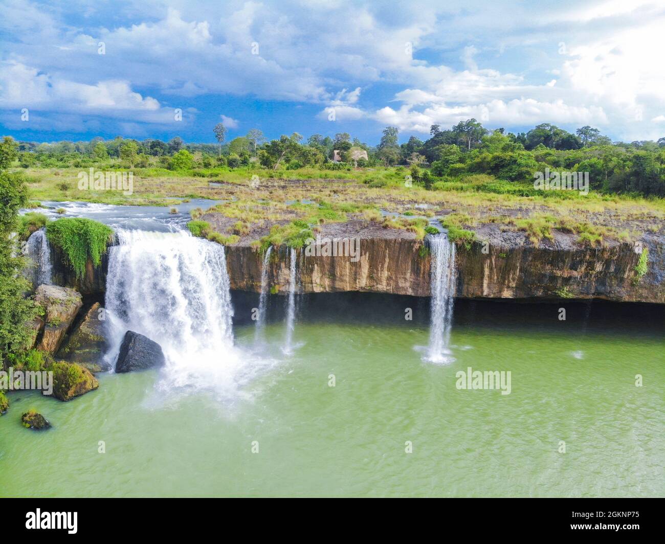 Schöner Wasserfall Dray nur in der Provinz Dak Nong in Zentralvietnam Stockfoto