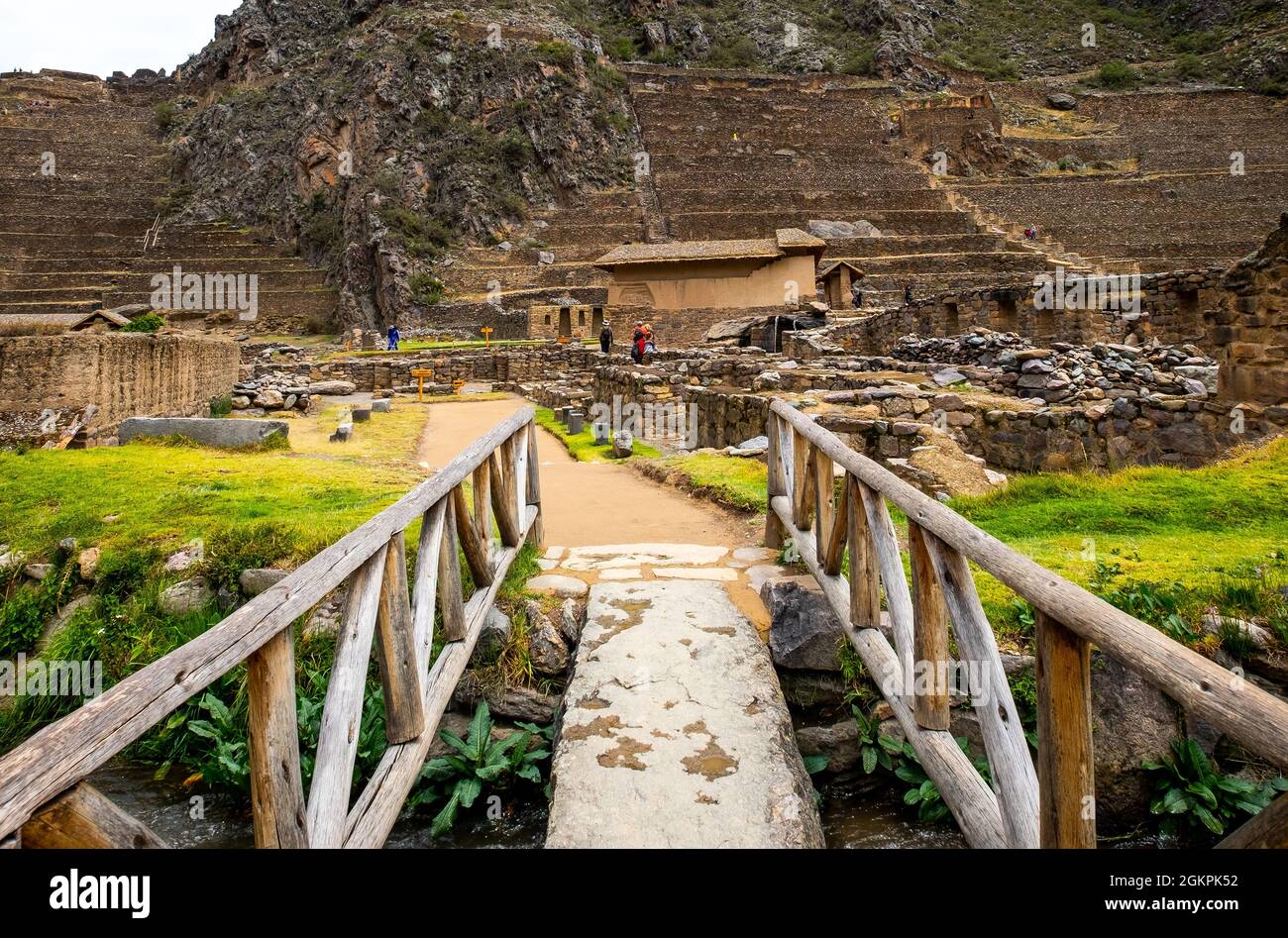 Ollantaytambo Steinbauten und bastille Stockfoto