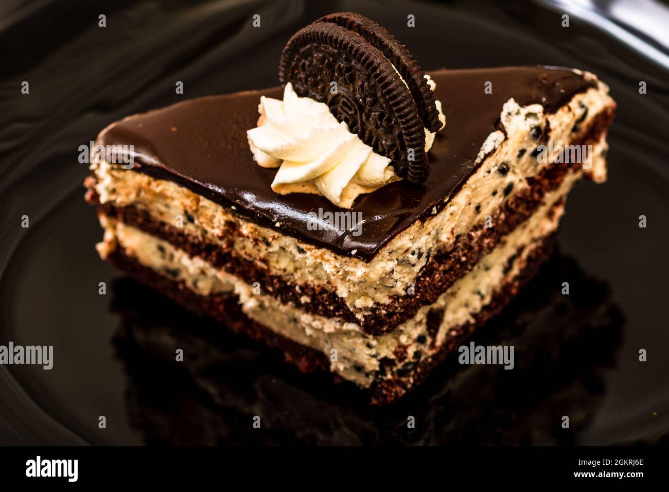 Nahaufnahme eines köstlichen Schokoladenmousse-Nachtisches Stockfoto