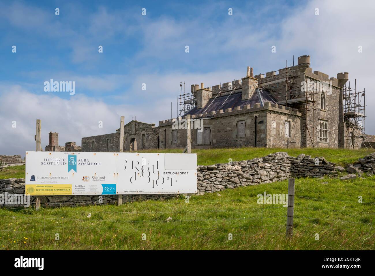 Die Brough Lodge auf der Insel Fetlar, Shetland, wurde 1820 erbaut. Das historische Schottland Board gibt Details über die Restaurierungsarbeiten des Brough Lodge Trust Stockfoto