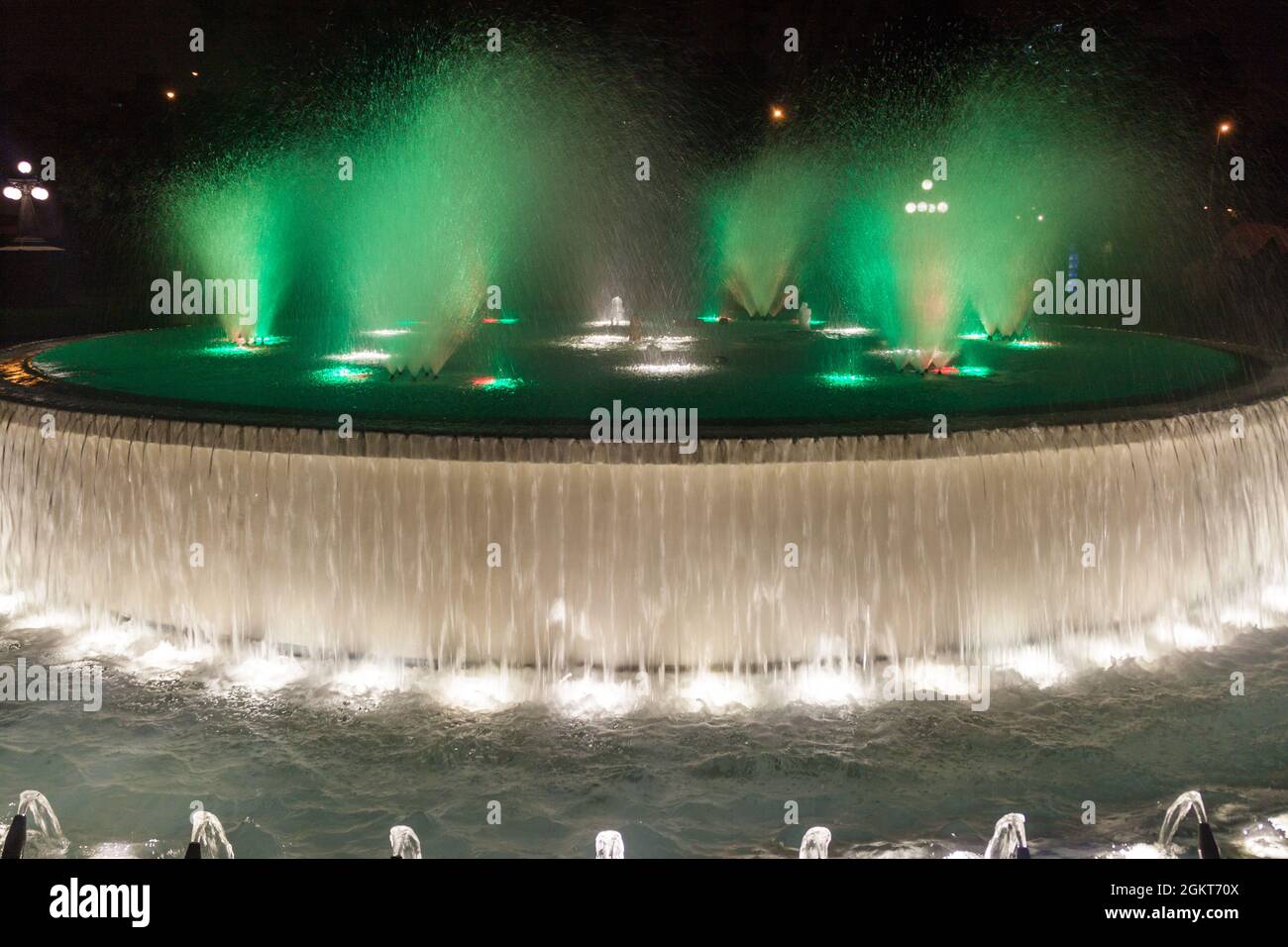 El Circuito Magico del Agua - Park mit einer Reihe von verschiedenen Brunnen in Lima, Peru. Stockfoto