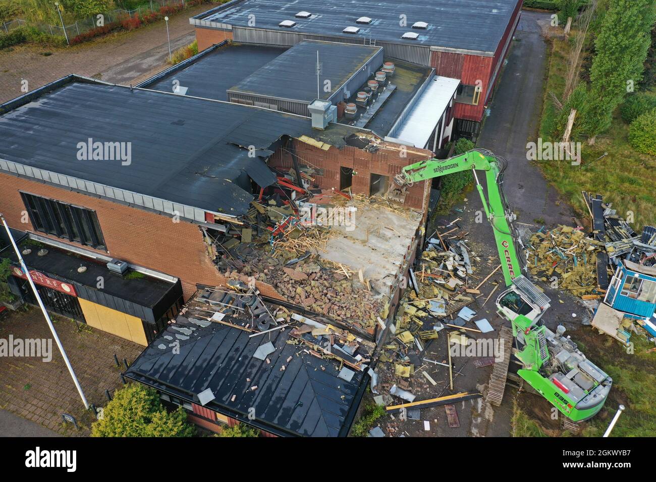 Abriss des Folkets Park in Motala. Hier werden Vorbereitungen für einen möglichen Bau im Zusammenhang mit den zukünftigen Investitionen von Lalandia getroffen. Stockfoto