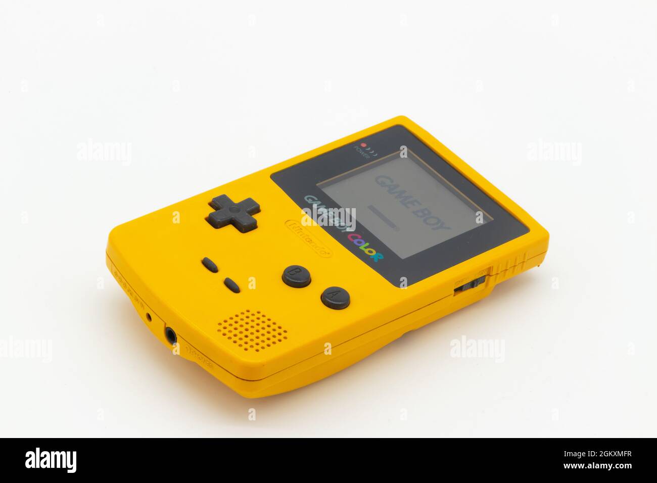 Gelbes Nintendo Gameboy Handheld-Konsolengerät aus Kunststoff Stockfoto