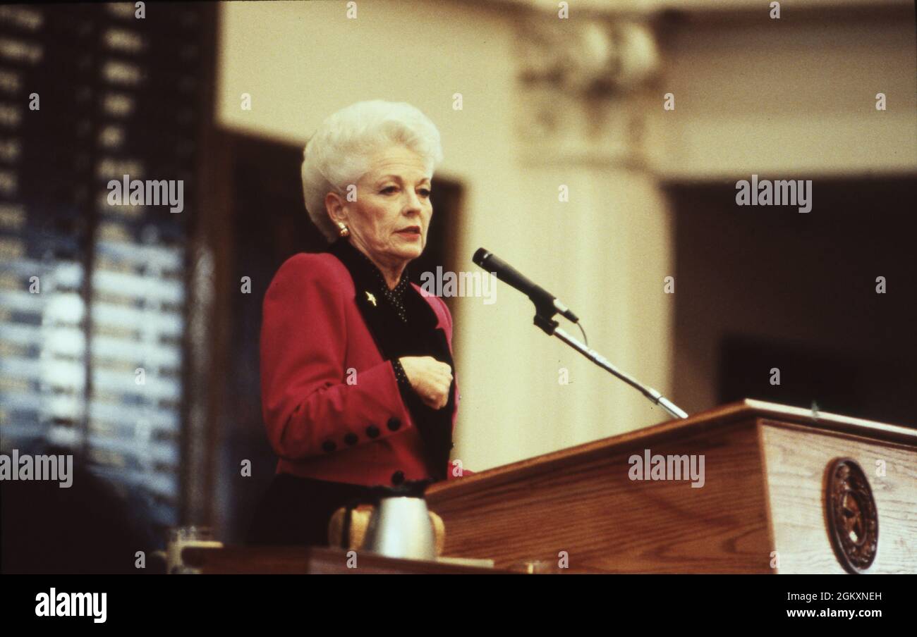 ©1993 die Gouverneurin von Texas, Ann Richards, hält während der Legislaturperiode die Rede zum Bundesstaat Austin Stockfoto