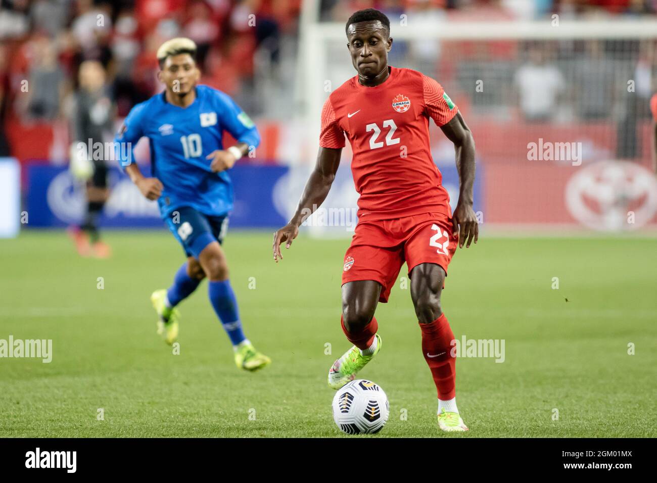 Toronto, Kanada, 8. September 2021: Richie Laryea (No.22) vom Team Canada im Einsatz während des CONCACAF FIFA World Cup Qualifying 2022-Spiels gegen El Salvador auf dem BMO-Feld in Toronto, Kanada. Kanada gewann das Spiel mit 3:0. Stockfoto