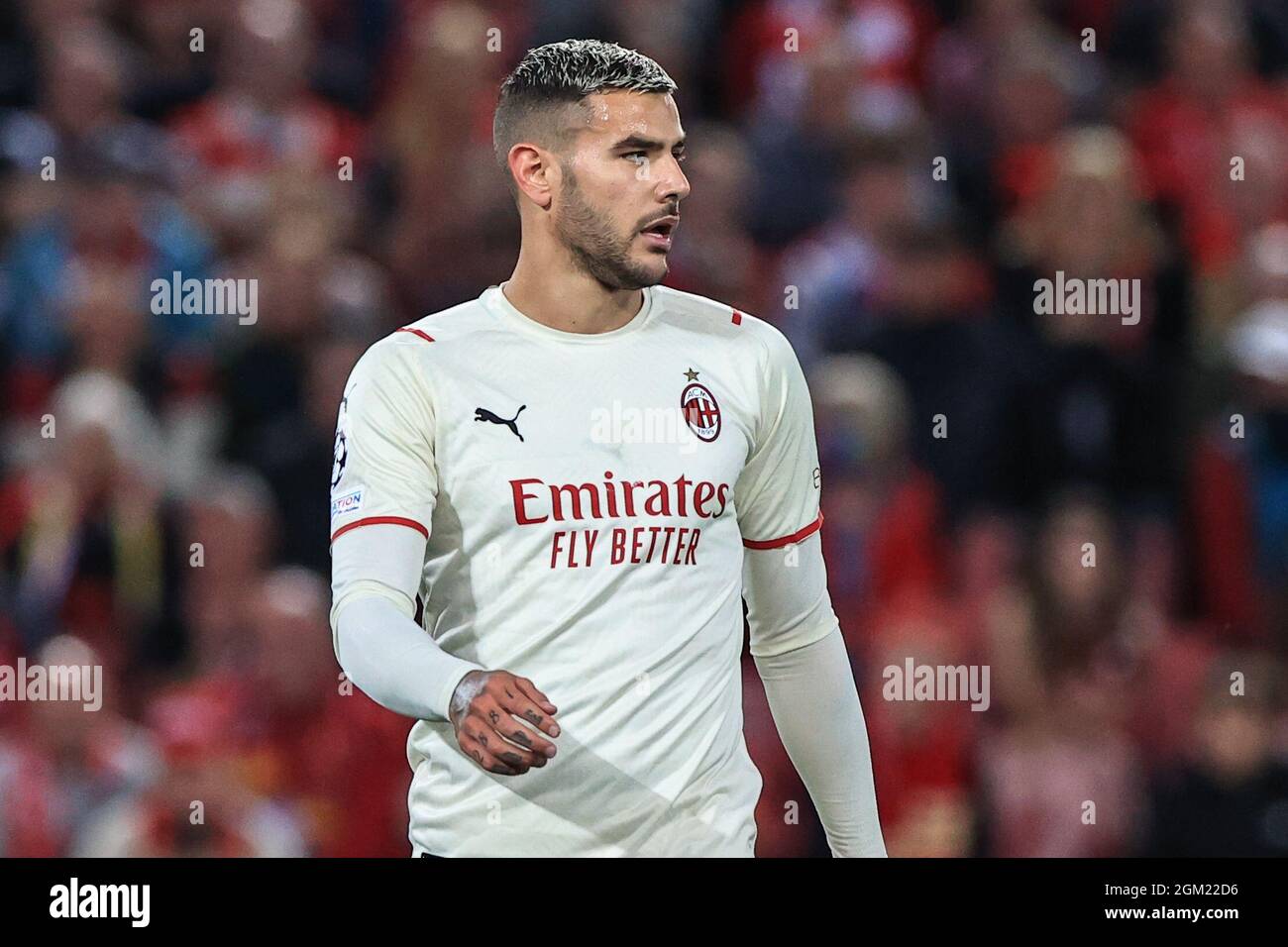 Liverpool, Großbritannien. September 2021. Theo Hernandez #19 von AC Milan während des Spiels in Liverpool, Vereinigtes Königreich am 9/15/2021. (Foto von Mark Cosgrove/News Images/Sipa USA) Quelle: SIPA USA/Alamy Live News Stockfoto