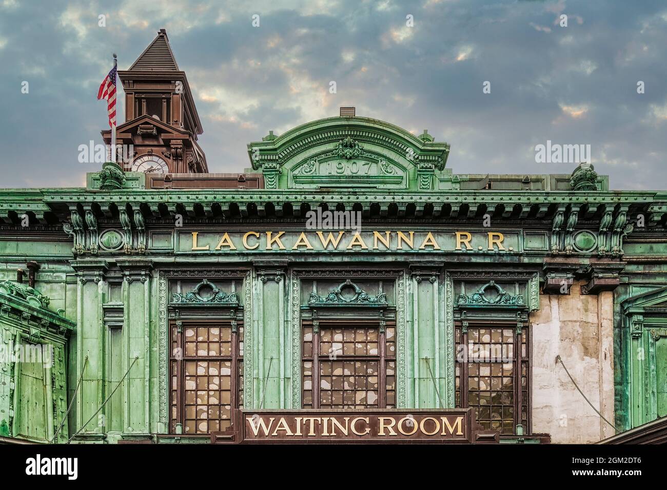 Lackawanna RR Warteraum - Erie Lackawanna Train Station Clock Tower in Hoboken, New Jersey. Dieses Bild ist sowohl in Farbe als auch in Schwarz und erhältlich Stockfoto