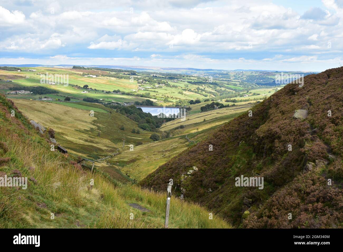 Ponden clough, mit Blick auf den Stausee Ponden, Bronte Country, West Yorkshire Stockfoto