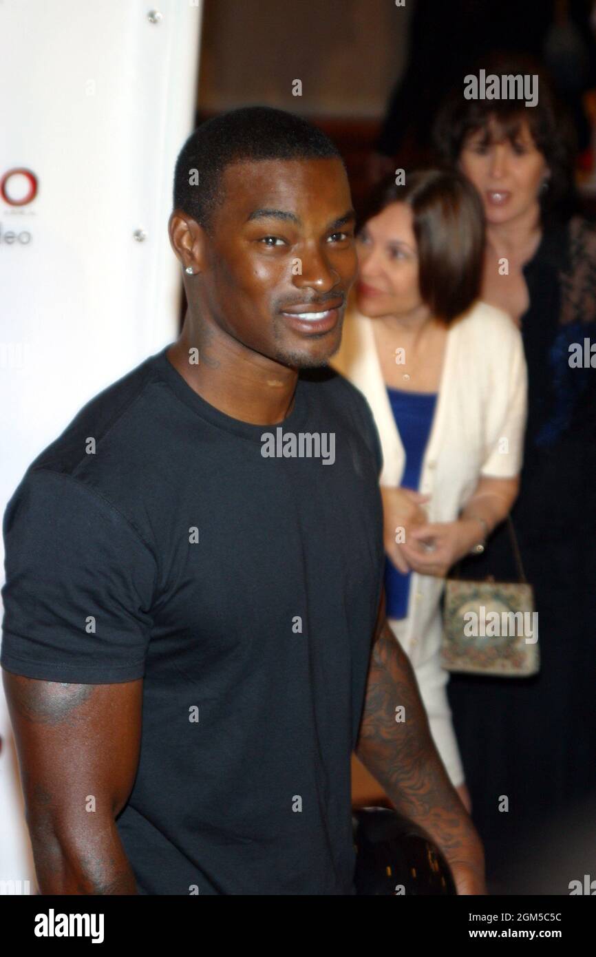 Tyson Beckford 08/19/03 ST. JUDE RUNWAY FOR LIFE CELEBRITY FASHION SHOW im Beverly Hilton Hotel, Beverly Hills Foto von Kazumi Nakamoto/HNW/PictureLux Stockfoto