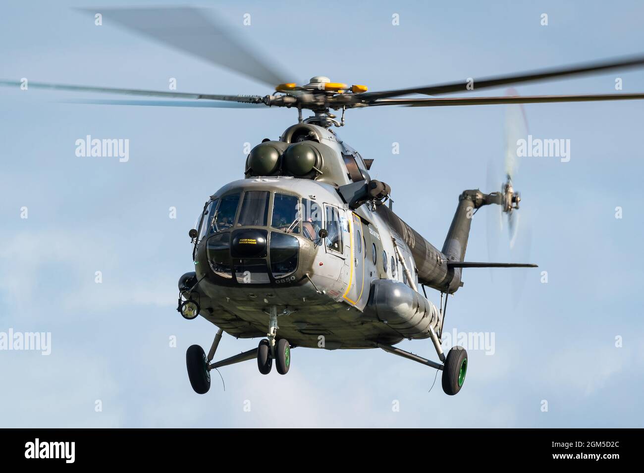 Ein Militärtransporthubschrauber Mil Mi-17 der tschechischen Luftwaffe. Stockfoto