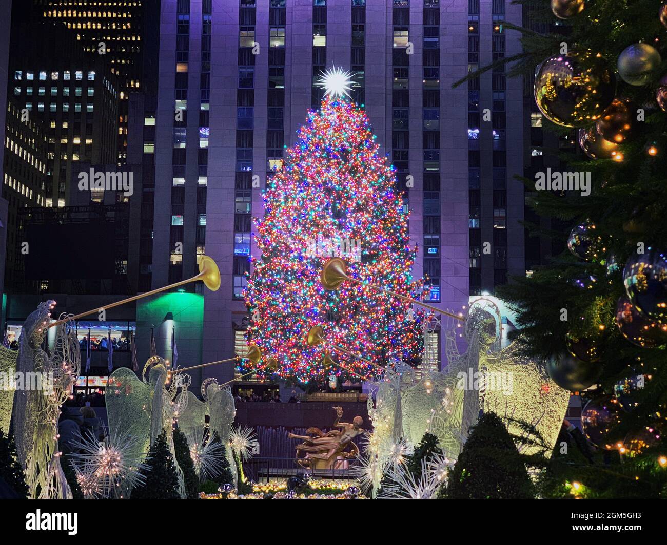 Warten auf Weihnachten im Zentrum von Manhattan in New York City Stockfoto