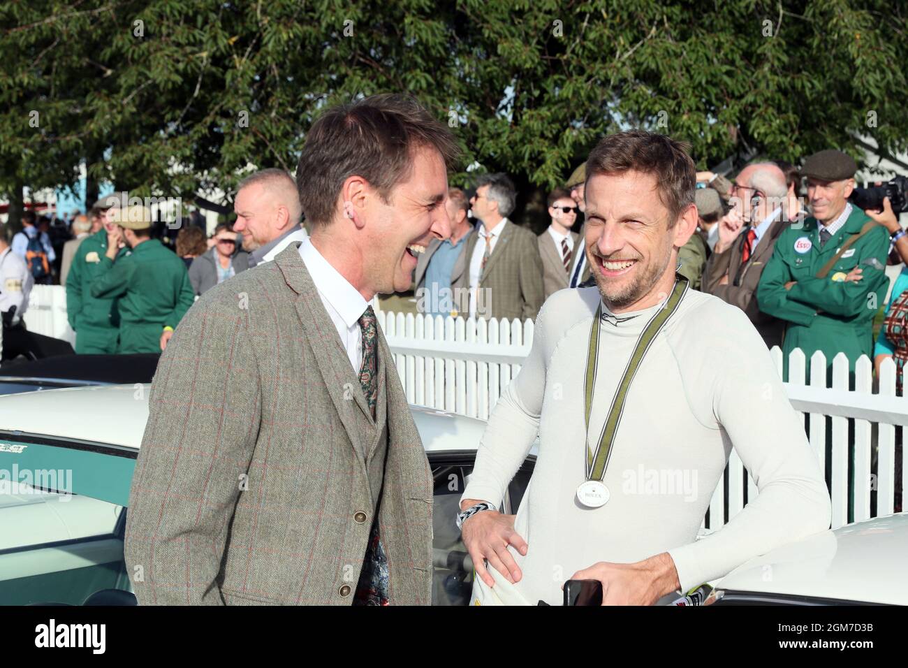 Goodwood, West Sussex, Großbritannien. September 2021. Jenson Button ehemaliger Formel-1-Weltmeister im Montagebereich für die Stirling Moss-Gedächtnistrophäe-Übungseinheit beim Goodwood Revival in Goodwood, West Sussex, Großbritannien. © Malcolm Greig/Alamy Live News Stockfoto