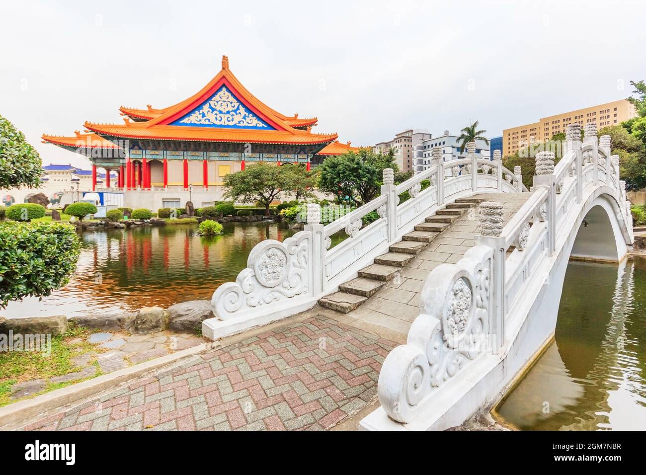 Nationaltheater und Konzerthalle auf dem Liberty Square in Taiwan, Es ist ein öffentlicher platz für Versammlungen im Bezirk Zhongzheng von Taipei. Stockfoto