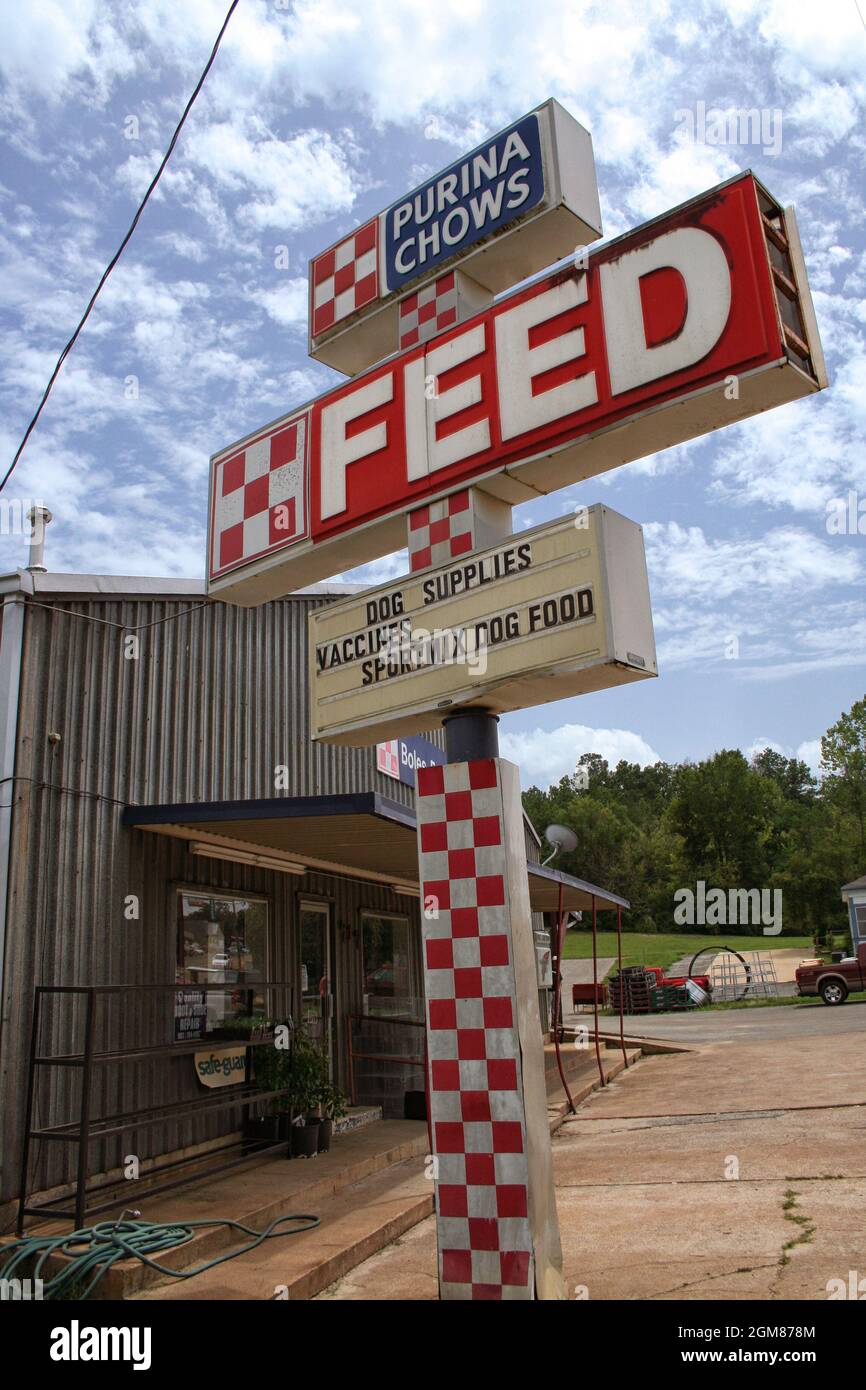 Nacogdoches, TX : Boles Futterhaus in Nacogdoches, TX Stockfoto